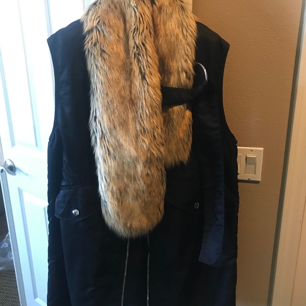 3.1 Philip Lim vest with detachable faux fur stole